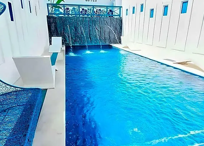 Ruhe Suites Coron