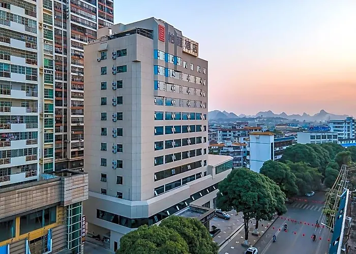 Echeng Hotel Chongzuo Fusui