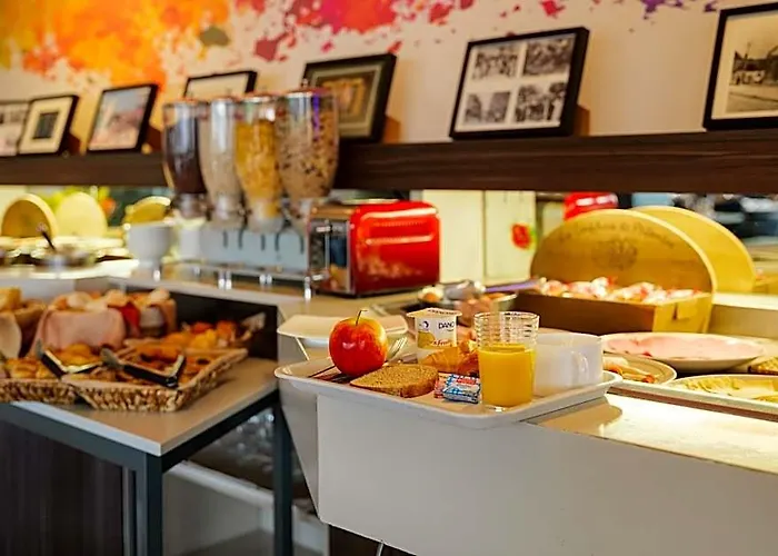 Brit Hotel Confort Cambrai