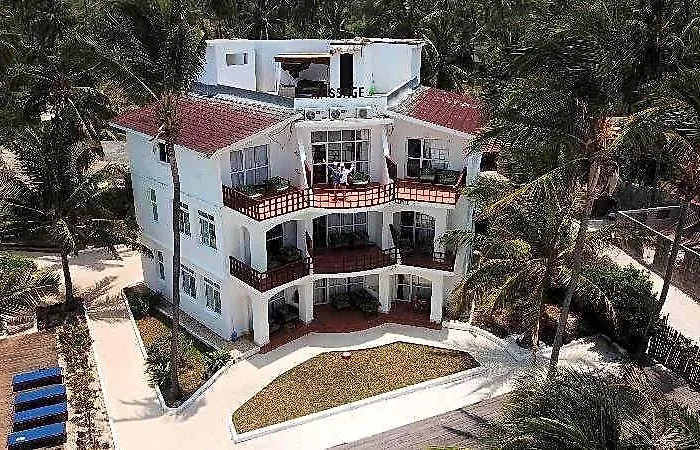 Albatross Ocean View Hotel