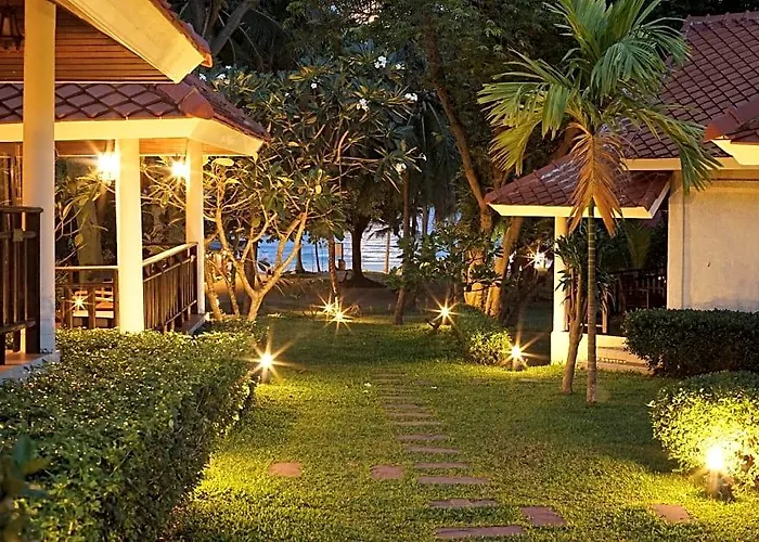 Aquavana Haad Rin Resort