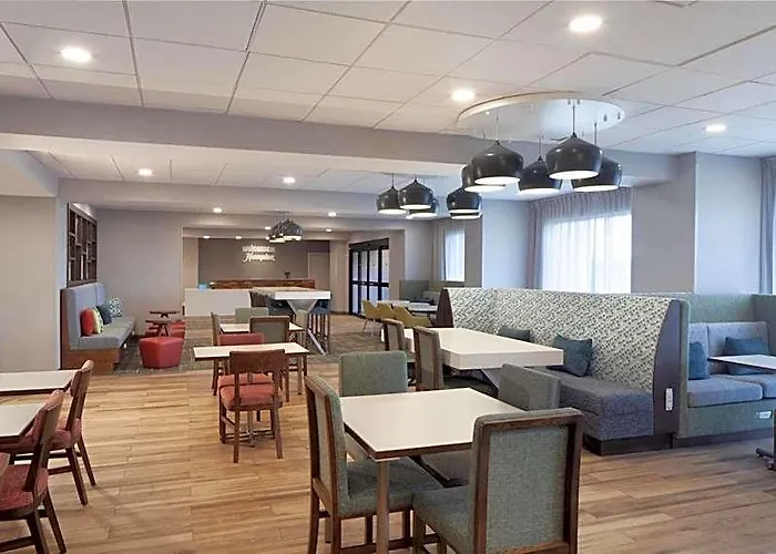 Hampton Inn By Hilton Evergreen