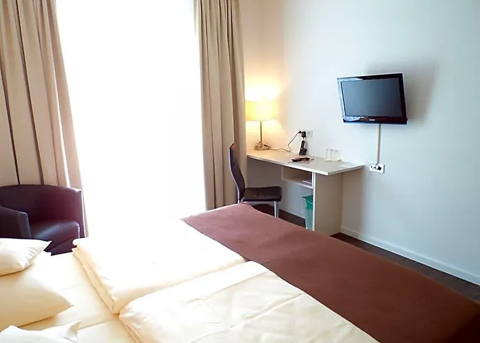 Das Neue Hotel Am Park