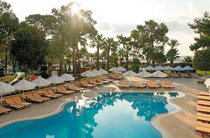 Seven Seas Hotel Life