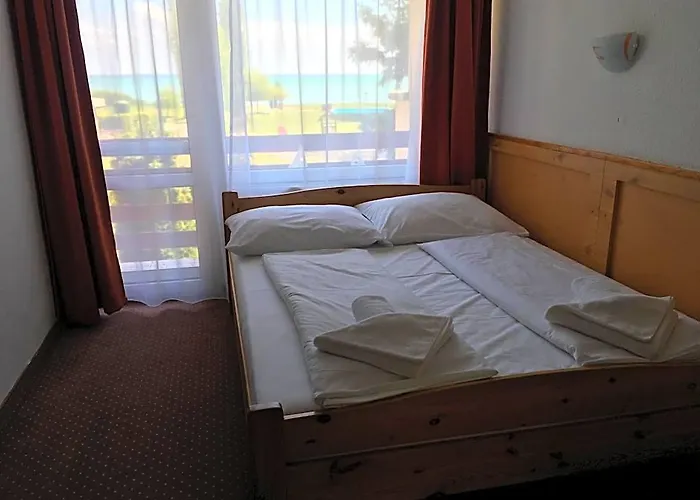Nereus Park Hotel