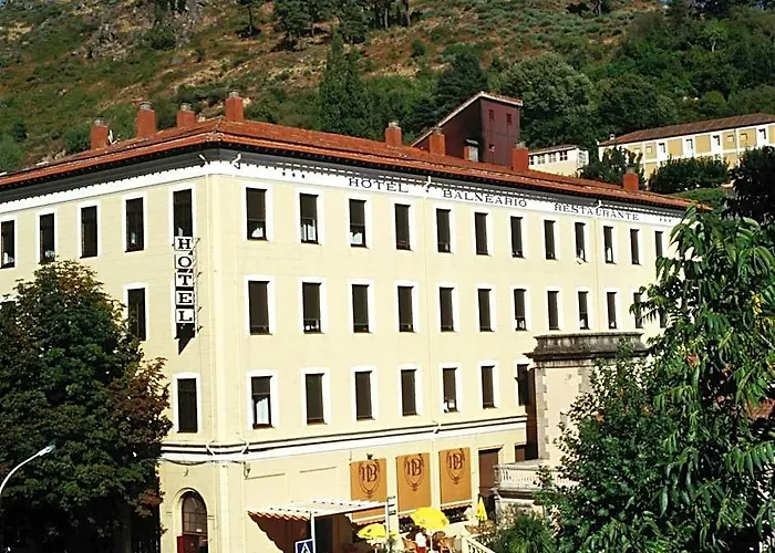 Gran Hotel Balneario Banos De Montemayor