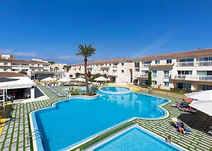 Hotel Isla De Cabrera