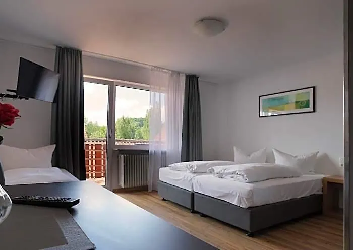 Hotel Gasthof Metzgerei Lamm - Benedikt Rueckel