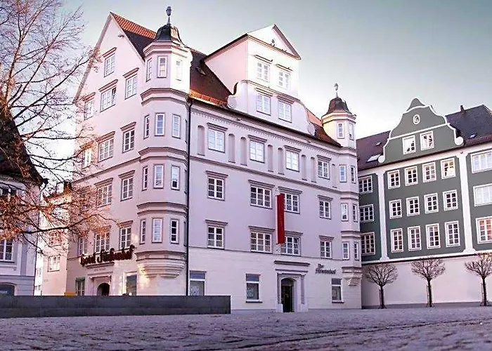 Der Fuerstenhof