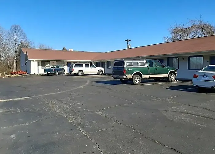 Oyo Hotel Jonesville Nc I-77