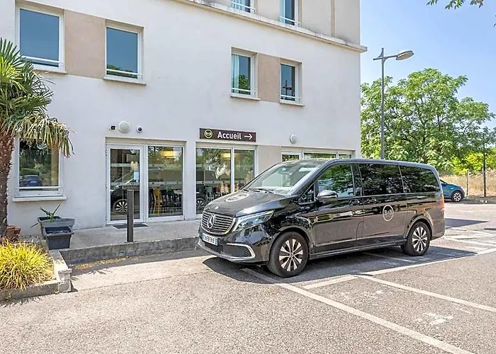 B&B Hotel Marseille Aeroport Saint-Victoret