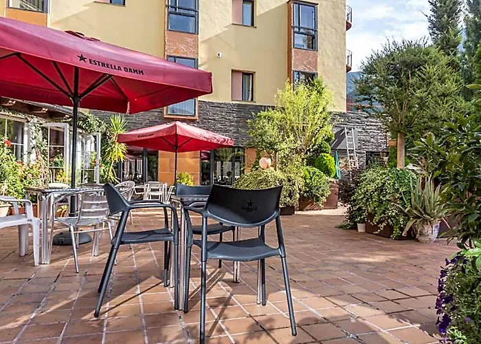 Hotel Cardos