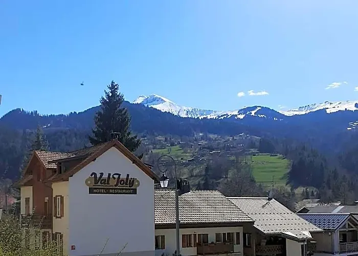 Hotel Val Joly