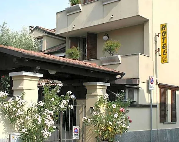 Hotel Rocco