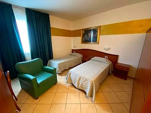 Mini hotel