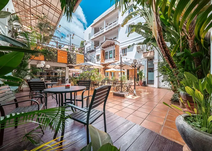 Mali Namphu Hotel