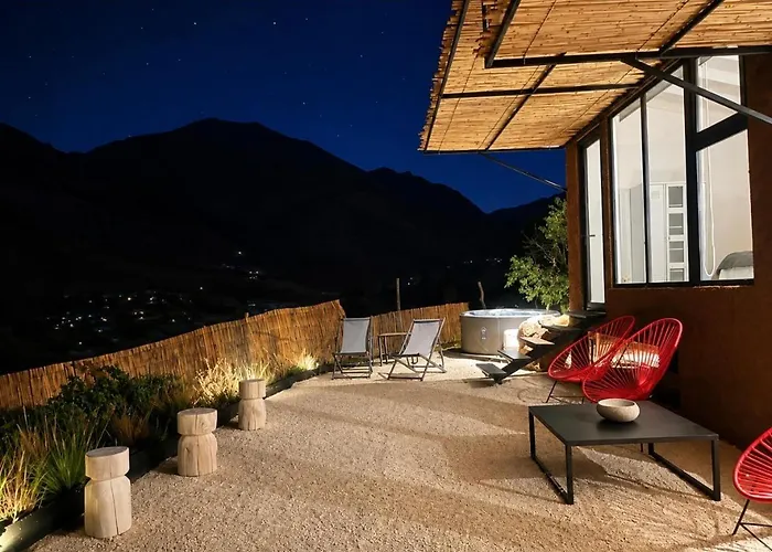 Glaciar De Roca Lofts