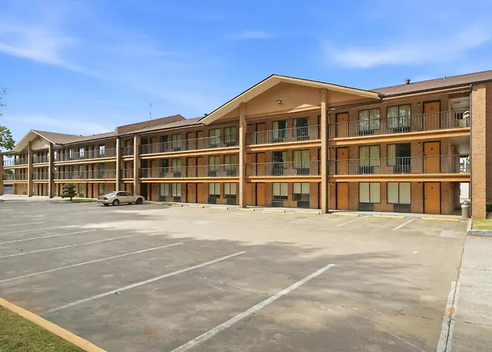 American Inn And Suites - Atlanta Airport Jonesboro I-75