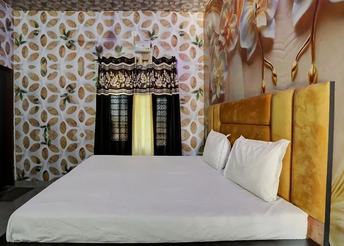 Oyo Paradise Inn