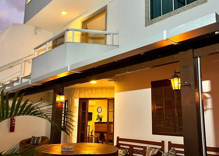 Dlux Hotel