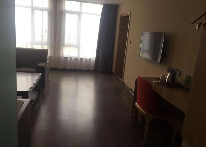 Thank Hotel Shandong Weifang North High-Speed Railway Station