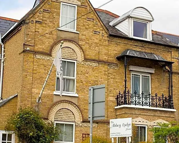 Abbey Lodge Hotel