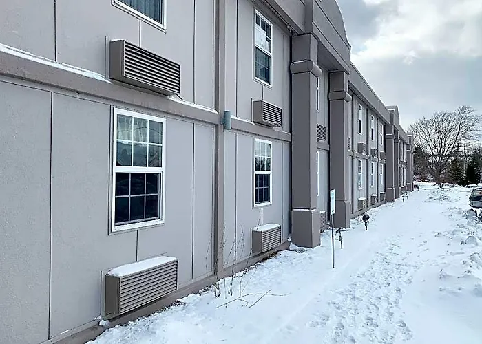 Days Inn By Wyndham Conneaut