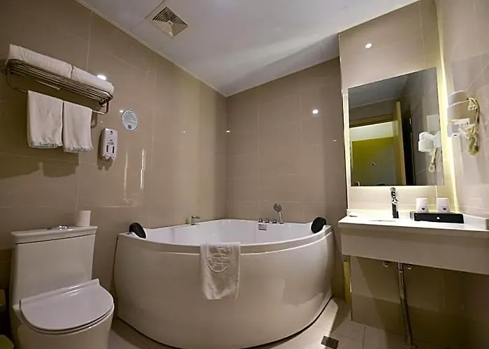 Greentree Inn Dalian Dalian North Railway Station Express Hotel