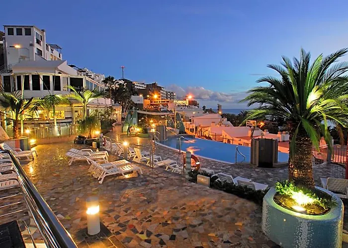 Aparthotel Curasol