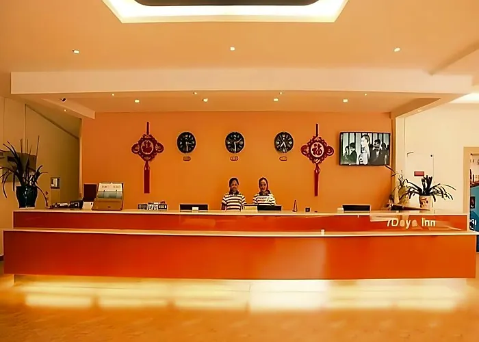 7 Days Inn Xichang Hangtian Avenue Toursim Center