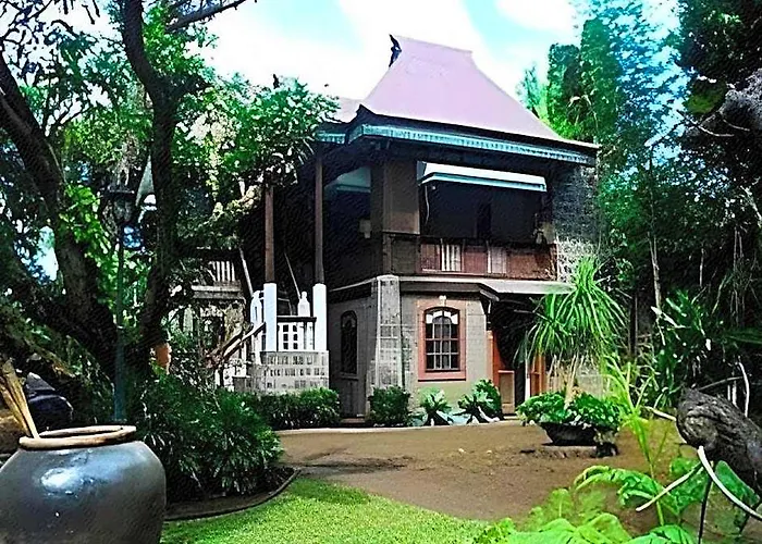 Sulyap Bed & Breakfast - Casa De Obando Boutique Hotel