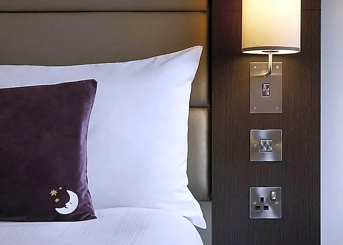 Premier Inn Oxford City Centre