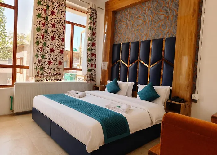 Gulmarg Gs Residency Hotel