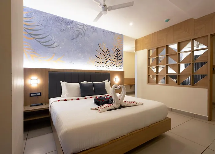 Hotel Tamizh Grand