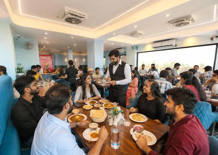 Wake Up To The Sound Of The Ocean Hotel Dreamland - Near Jagannath Temple - Beachfront Stay -All Rooms With Sea View & Private Balcony- Free Wi-Fi #Free Parking #Lift - Multi-Cuisine Restaurant - Spacious Luxury Rooms - One Of The Top-Rated Hotels In