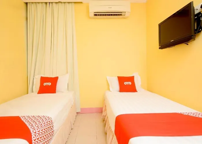 Oyo 89958 Hotel Umimas