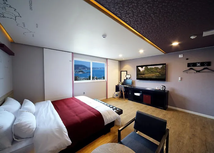 Venice Hotel