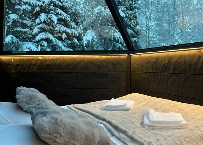 Shaman Village - Resort & Glass Igloos