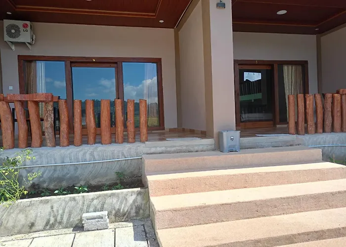 Senaru Lodge