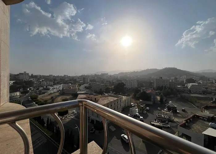 The High View Hotel - ذا هاي فيو