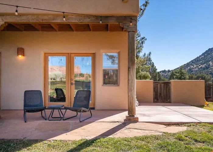 Vaquero Shared Hot Tub And Breakfast Included