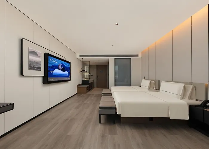 Atour Hotel Jiangmen Hetang Longhu