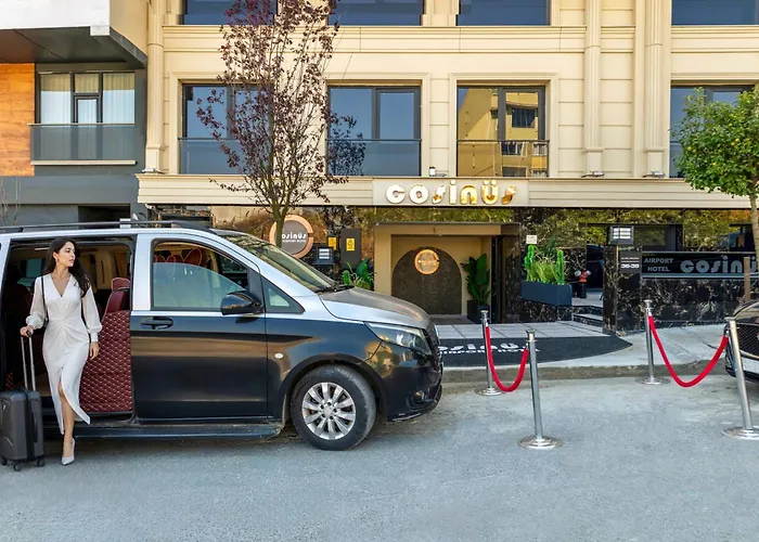 Cosinues Airport Hotel