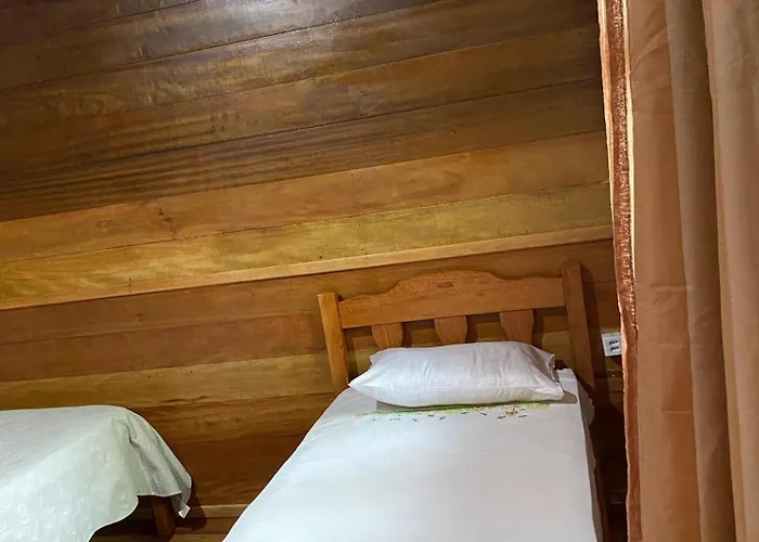 tapiri anavilhanas lodge