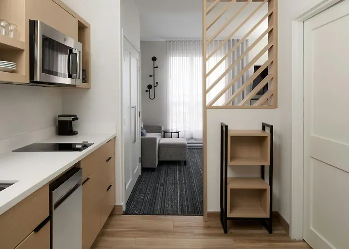 Towneplace Suites By Marriott Montreal Airport