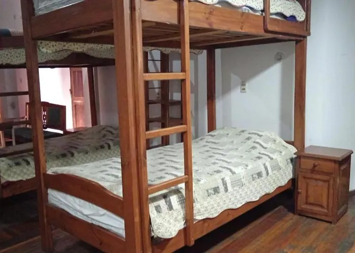 Shalom Hostal