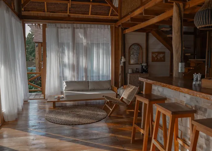 Akua Villas Mentawai