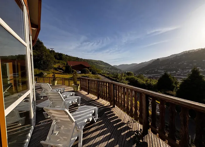 Hôtel Restaurant&Bien-être Le Chalet des Roches