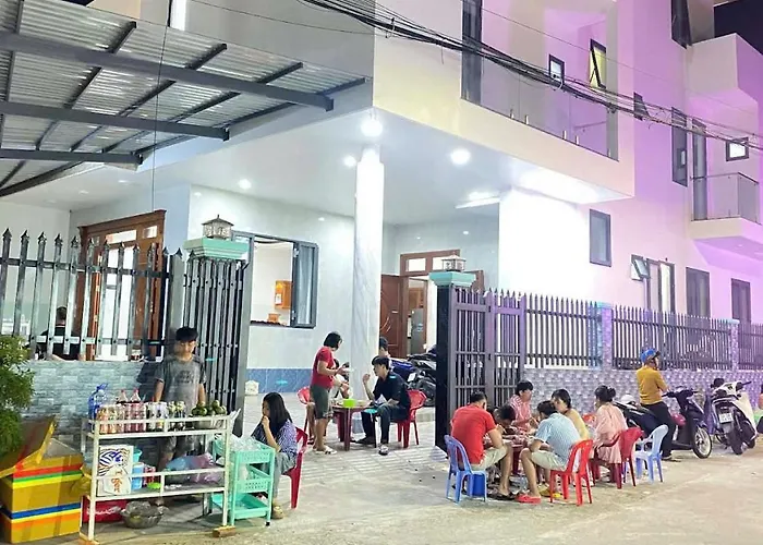 Nha Nghi Thanh Loc