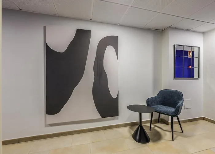 Up Hotel Velilla
